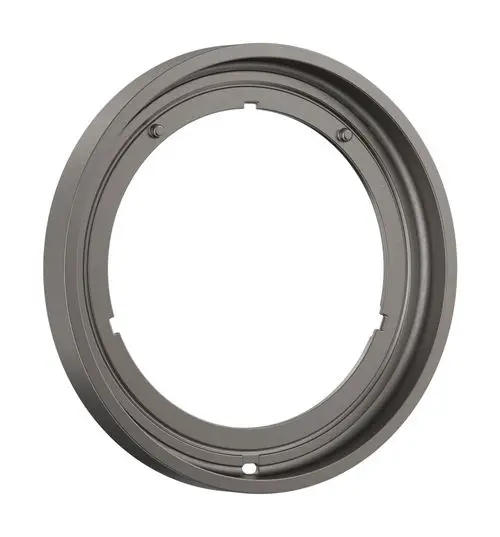 Runde Verlängerungsrosette aus Metall in schwarzem Chrom-Finish, geeignet für die Verwendung in Hansgrohe-Produkten. Sichtbare Montageöffnungen am Rand.